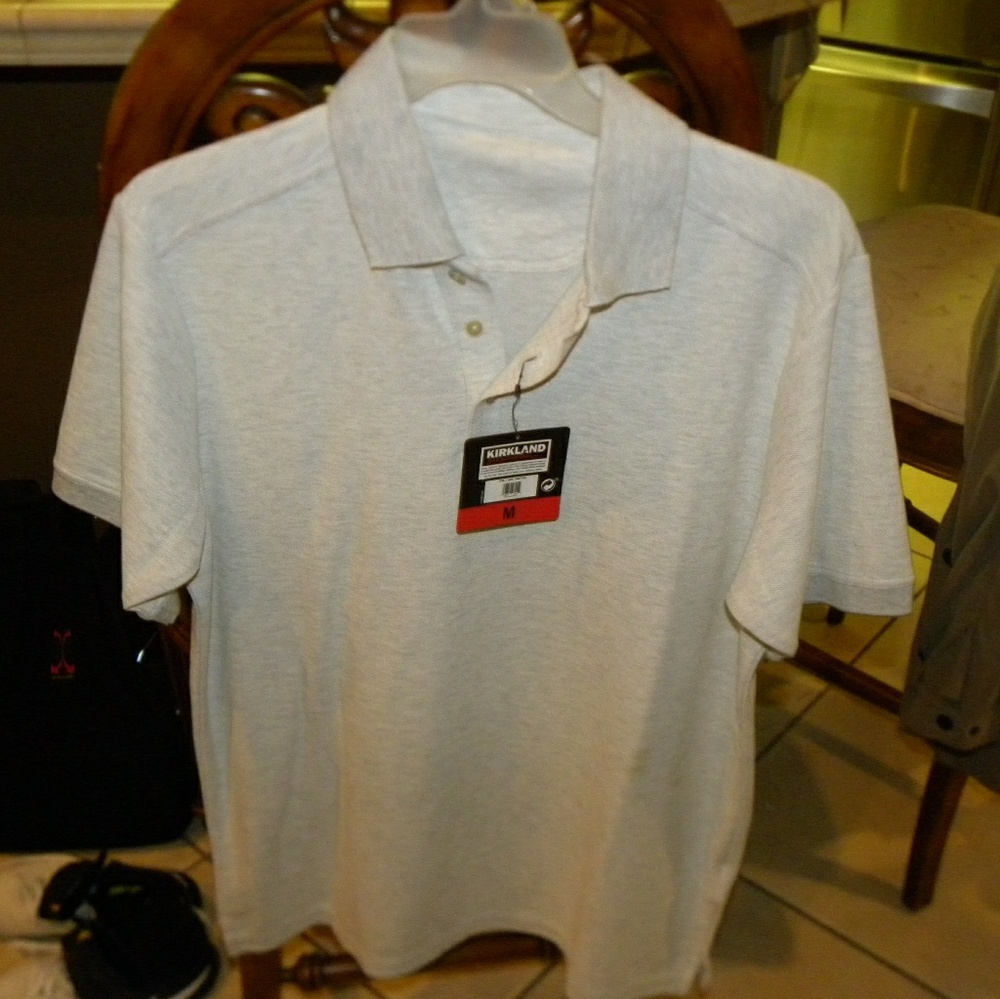 Polo/Collared Shirt